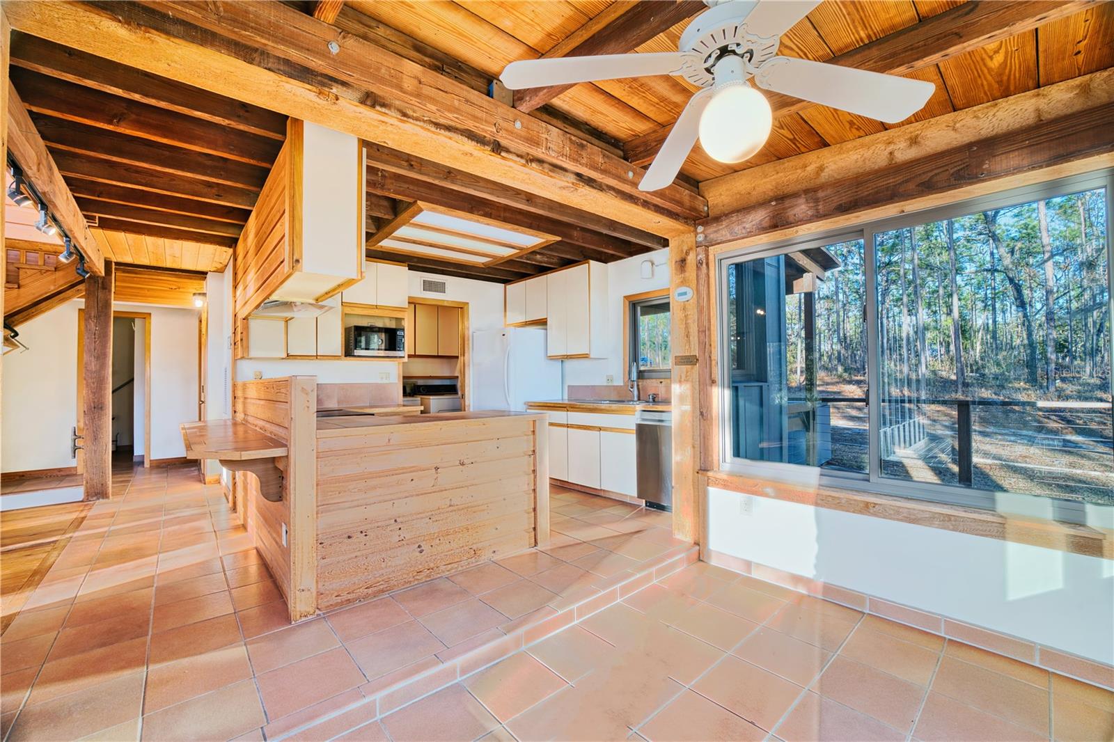 Image 13 of 50 For 123 Mason Lake Trail