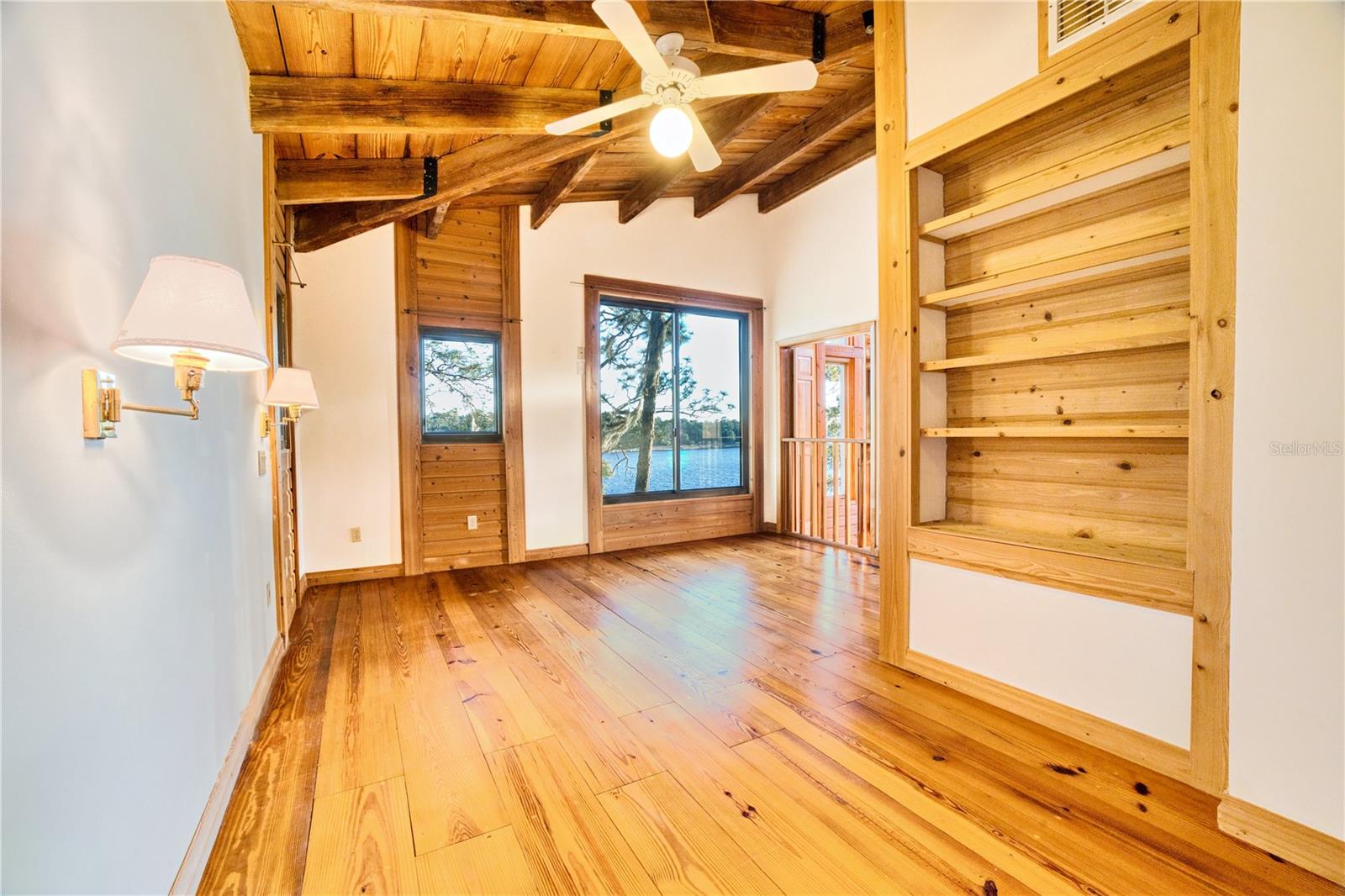 Image 27 of 50 For 123 Mason Lake Trail