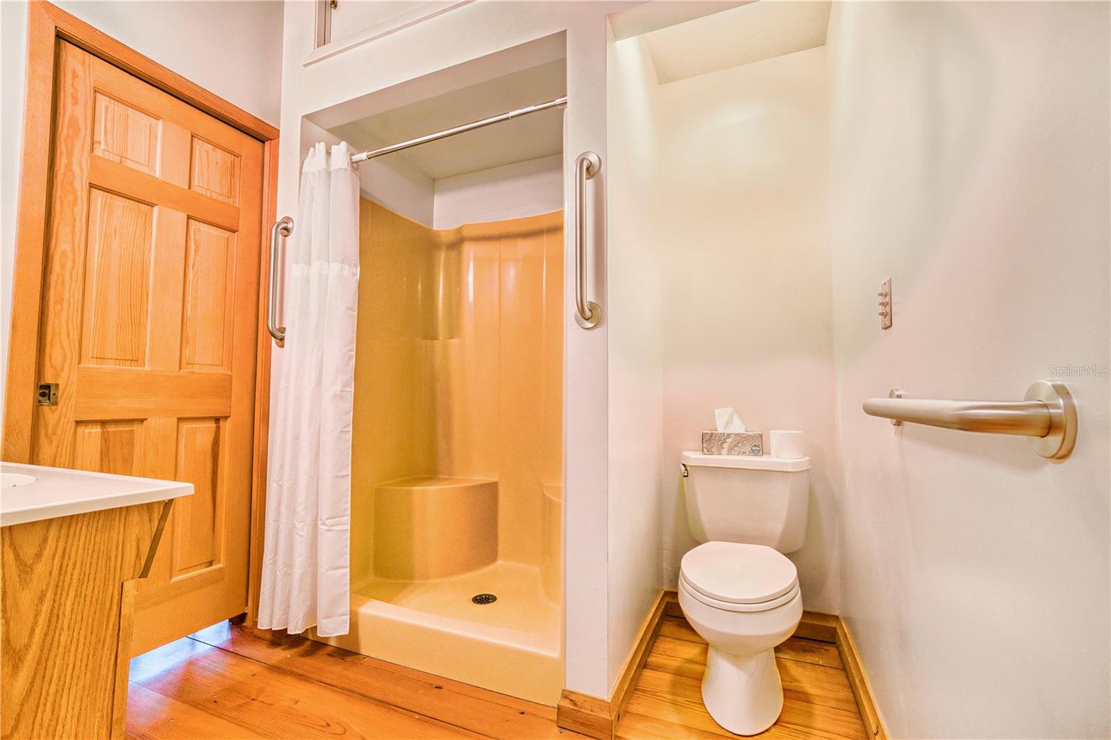 Image 35 of 50 For 123 Mason Lake Trail