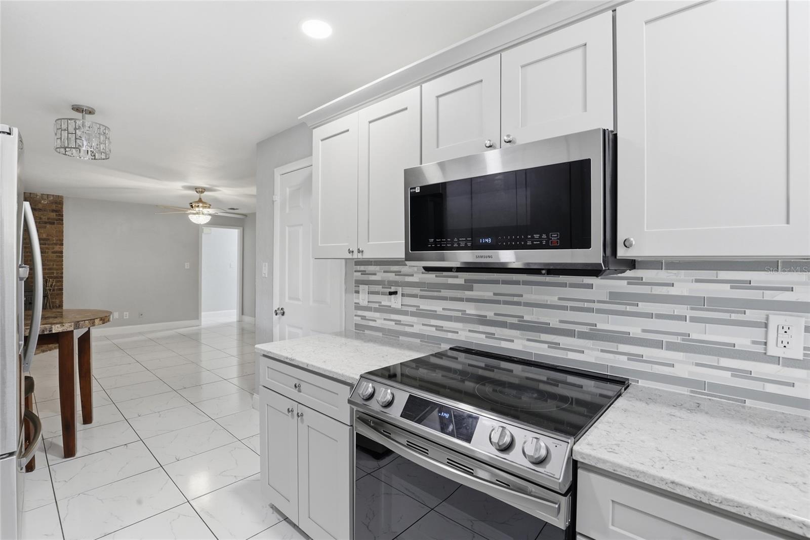 Image 10 of 29 For 11908 164th Terrace