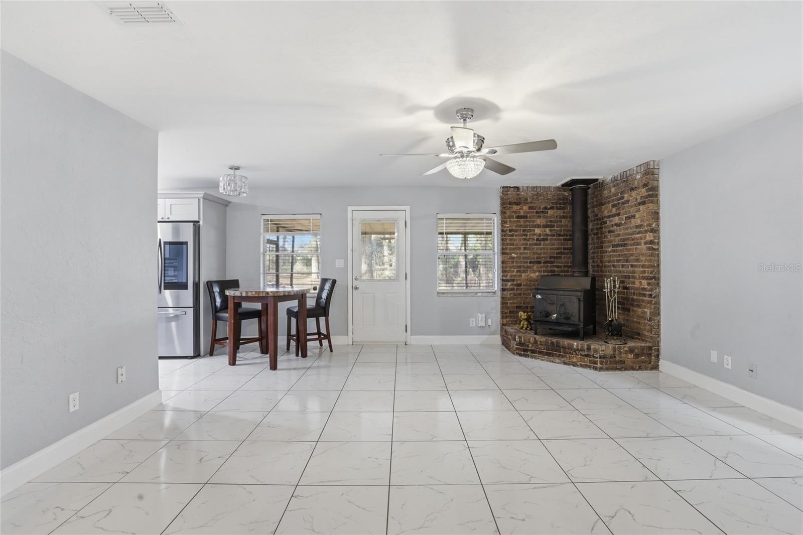 Image 4 of 29 For 11908 164th Terrace