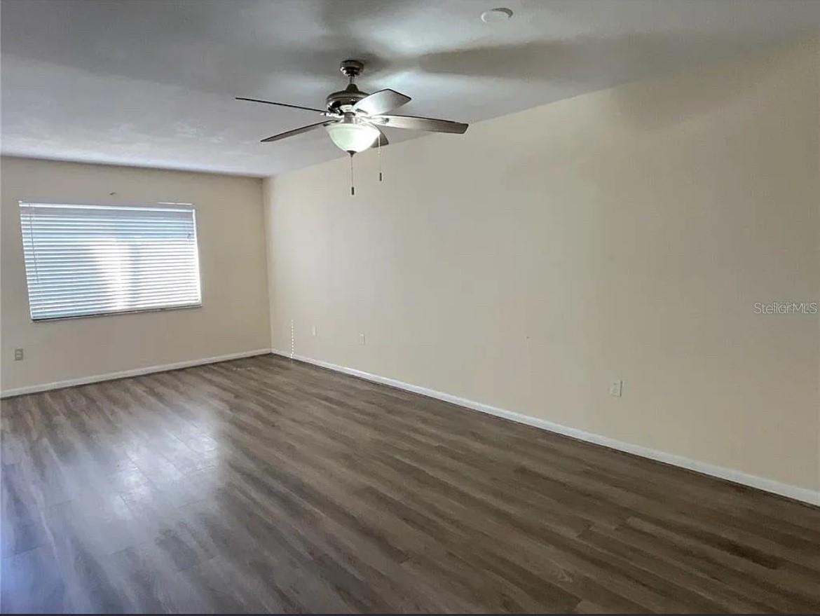 Image 4 of 23 For 501 75 Street G3