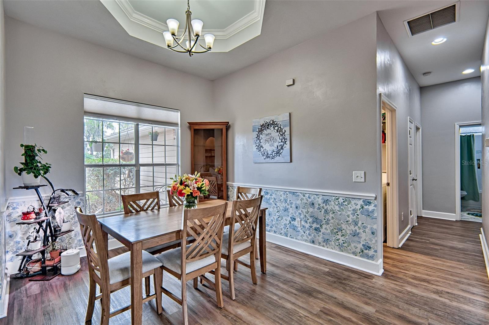 Image 13 of 42 For 15122 149th Road