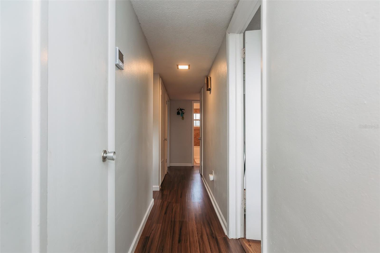 Image 18 of 37 For 852 2nd Avenue