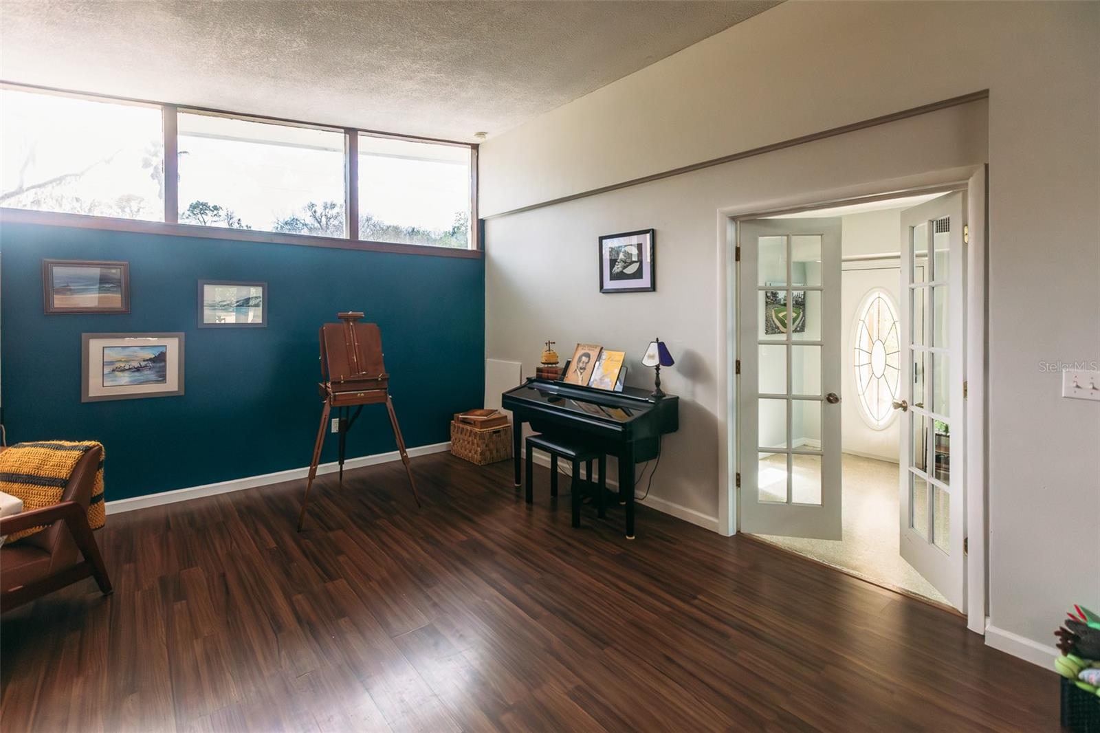 Image 6 of 37 For 852 2nd Avenue