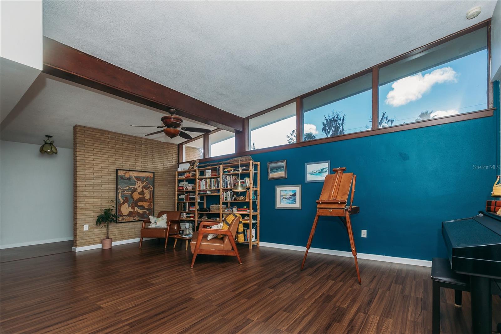 Image 7 of 37 For 852 2nd Avenue