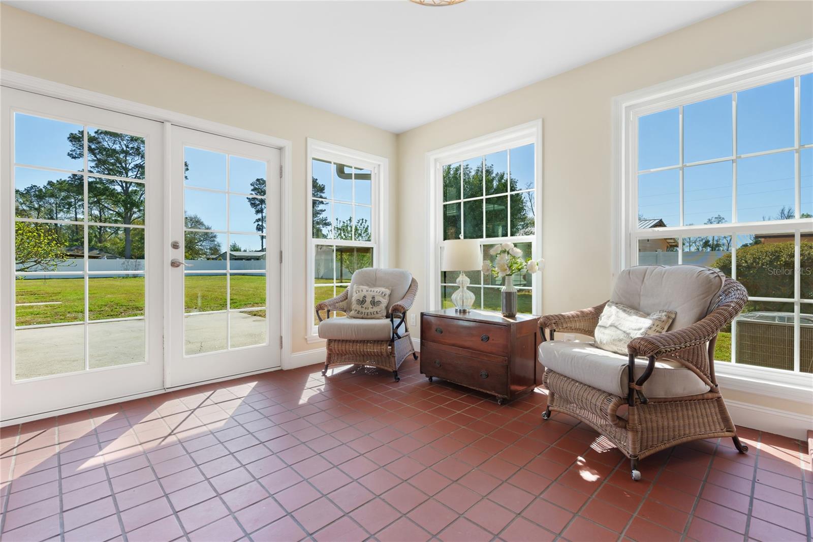 Image 17 of 69 For 12946 Myers Ann Street