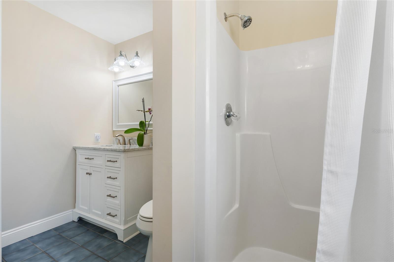 Image 28 of 69 For 12946 Myers Ann Street