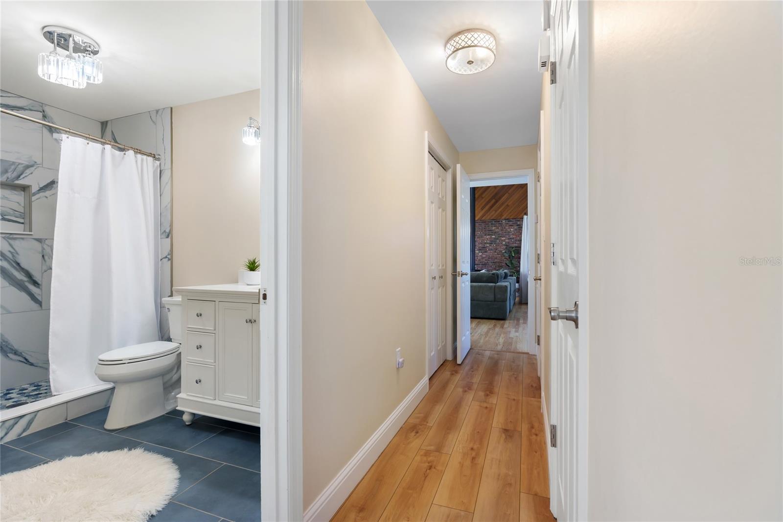 Image 34 of 69 For 12946 Myers Ann Street