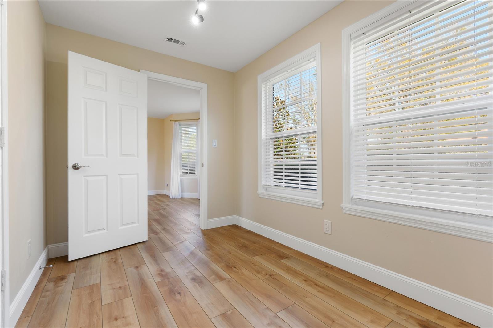 Image 35 of 69 For 12946 Myers Ann Street