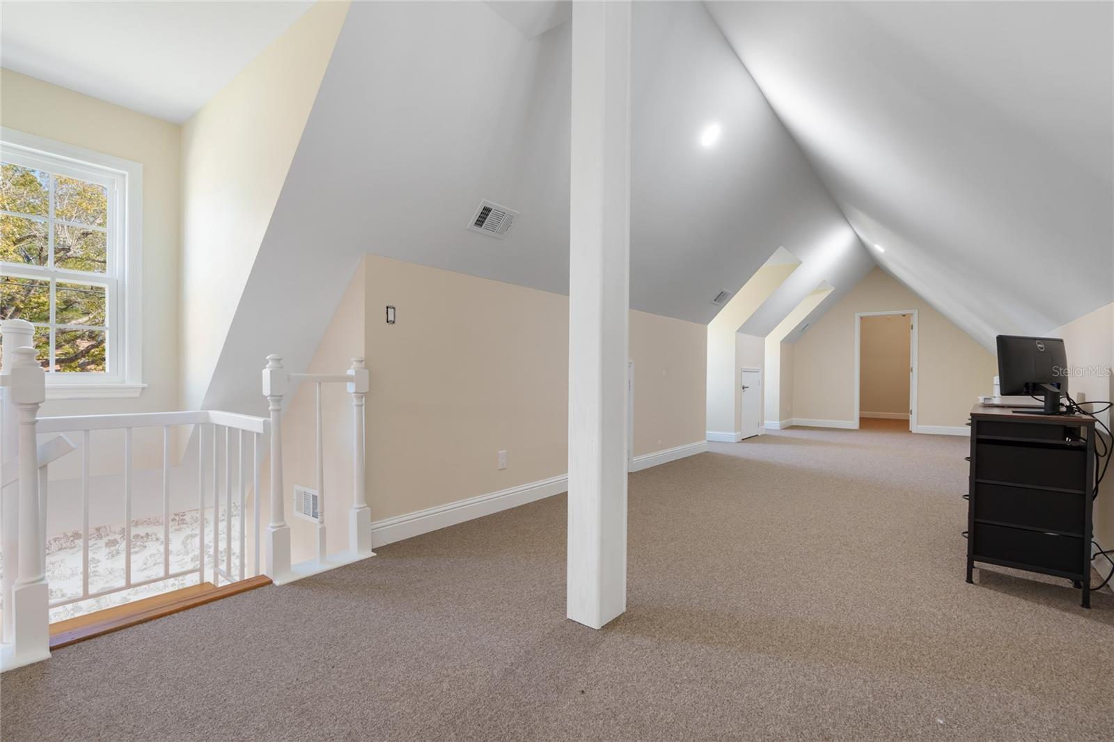 Image 43 of 69 For 12946 Myers Ann Street