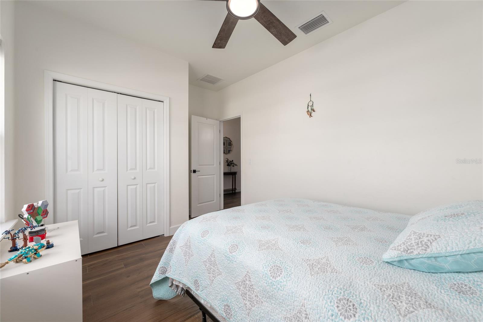 Image 26 of 37 For 6659 12th Lane