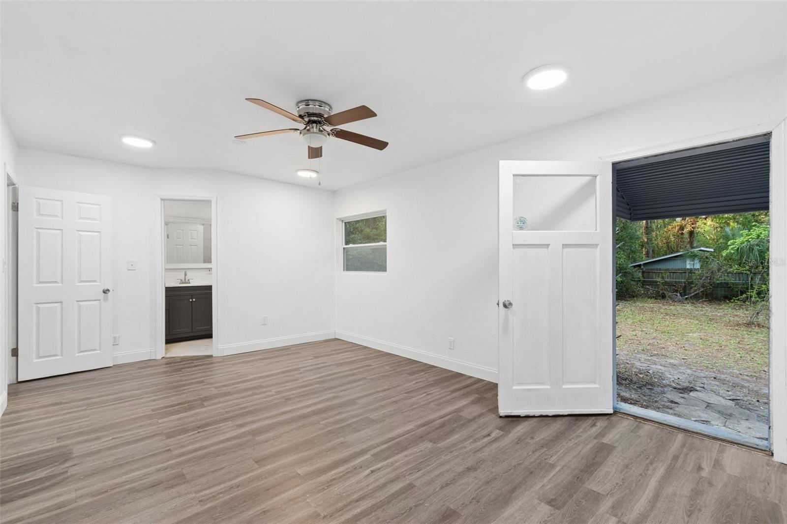 Image 13 of 25 For 220 33rd Avenue