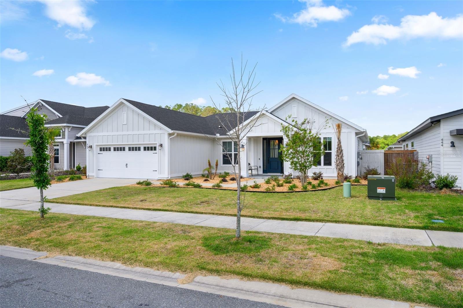 Image 4 of 50 For 462 144th Drive