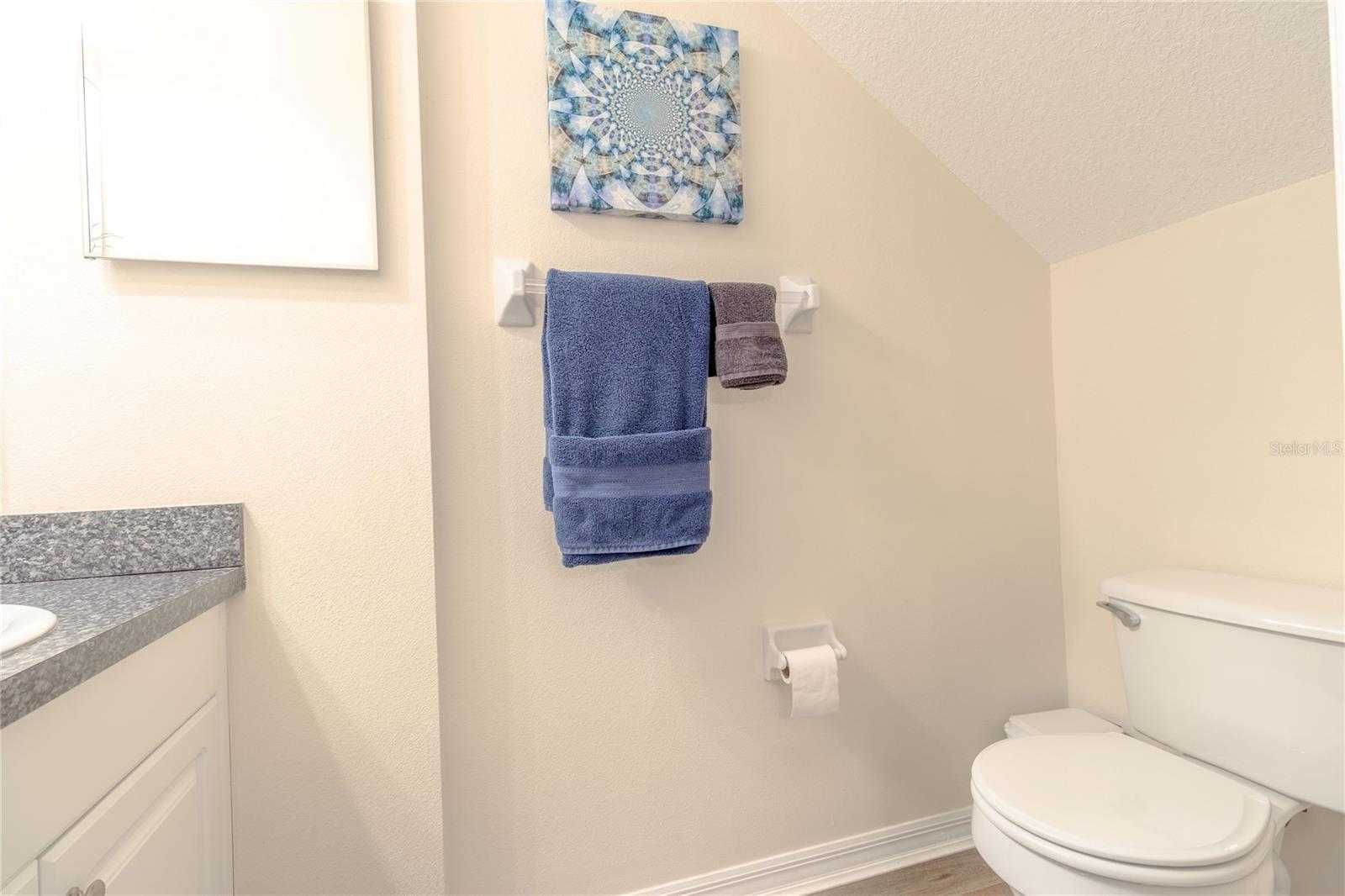 Image 15 of 27 For 2306 42nd Drive 145