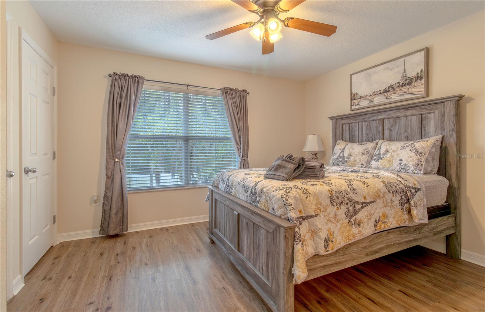 Image 23 of 27 For 2306 42nd Drive 145