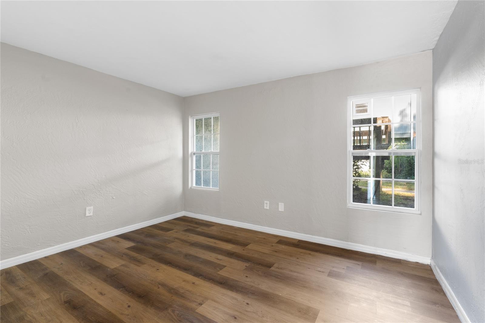 Image 8 of 18 For 717 75th Street 104