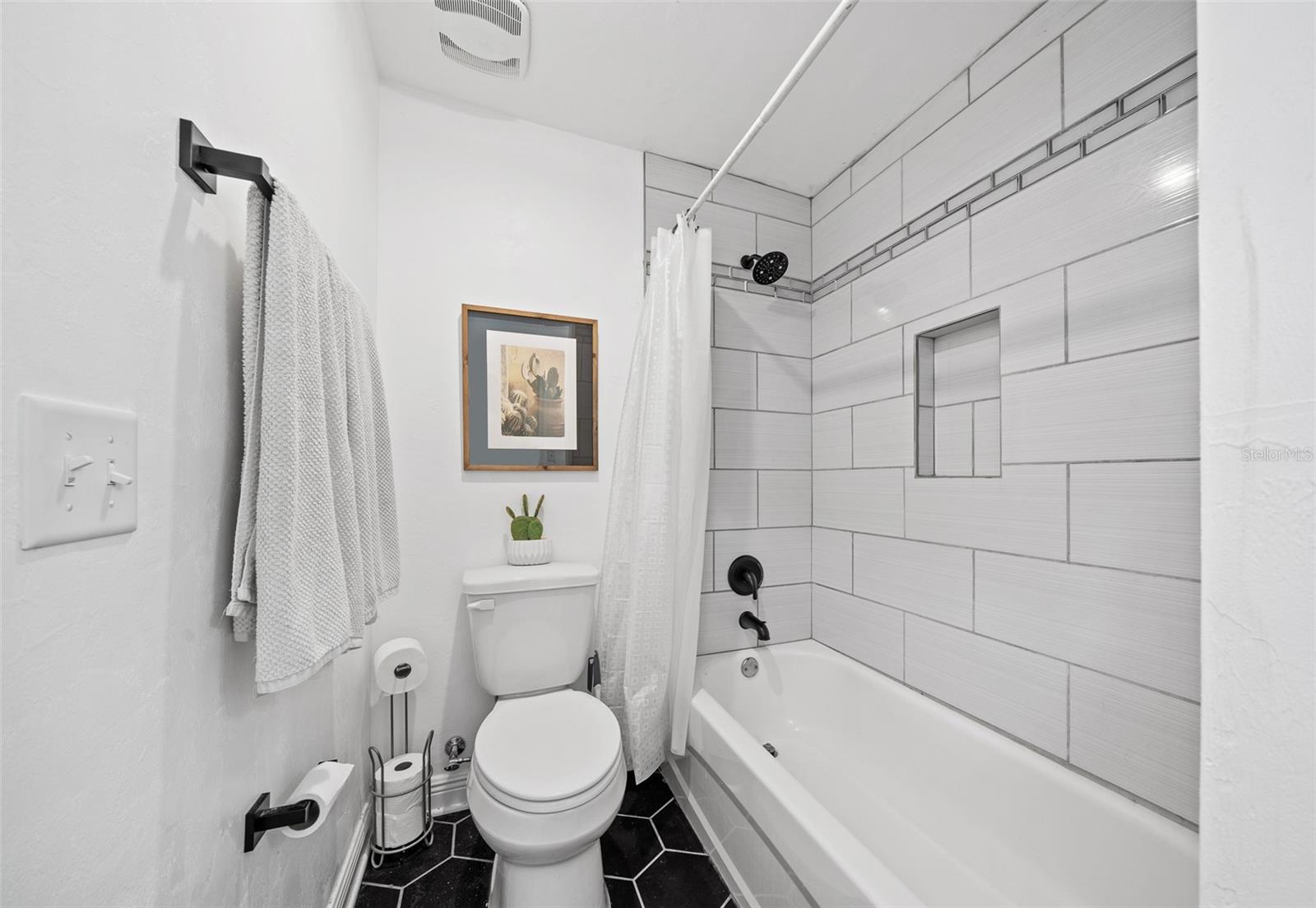 Image 35 of 37 For Address Not Provided