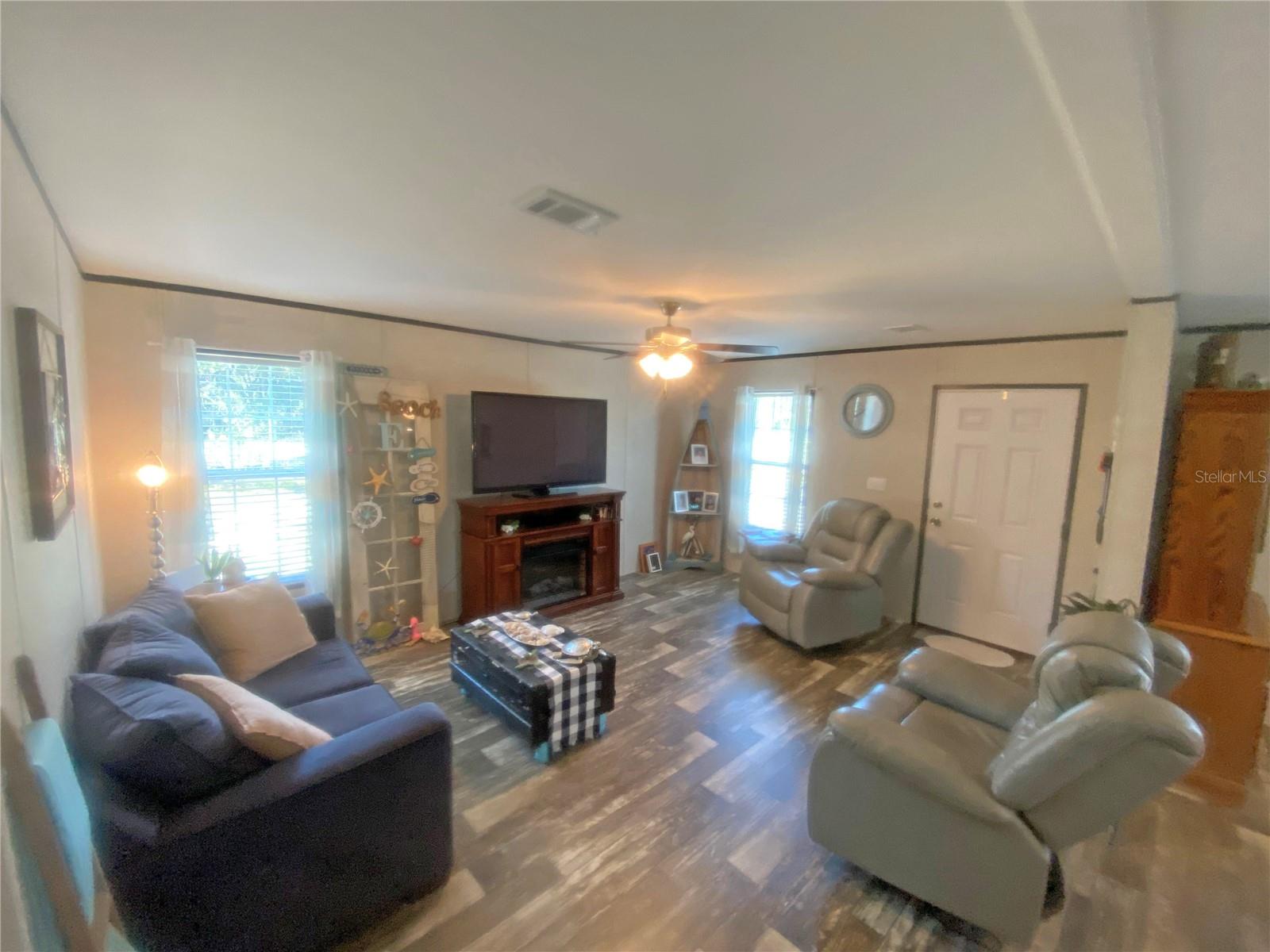 Image 2 of 31 For 203 5th Avenue