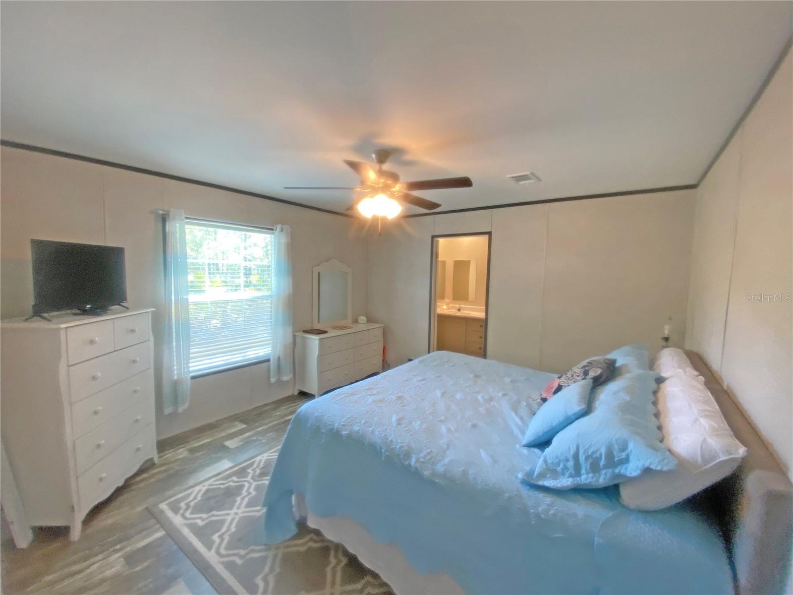 Image 20 of 31 For 203 5th Avenue