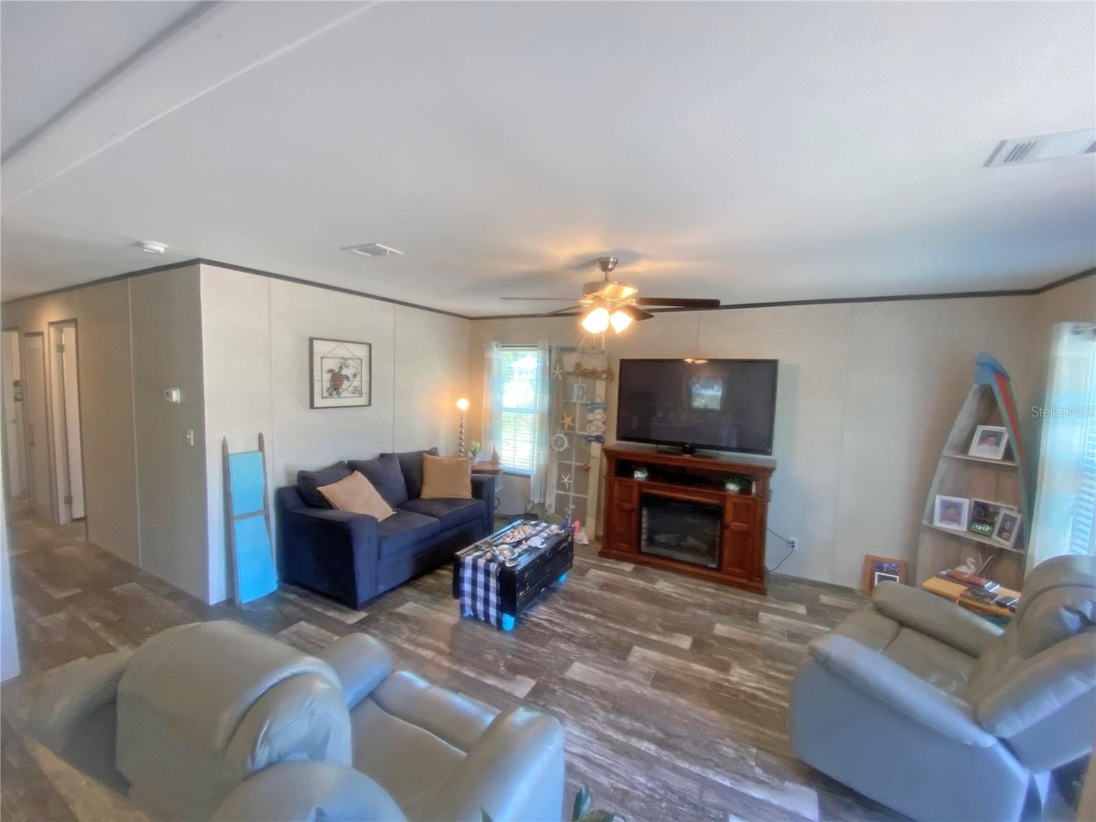 Image 3 of 31 For 203 5th Avenue