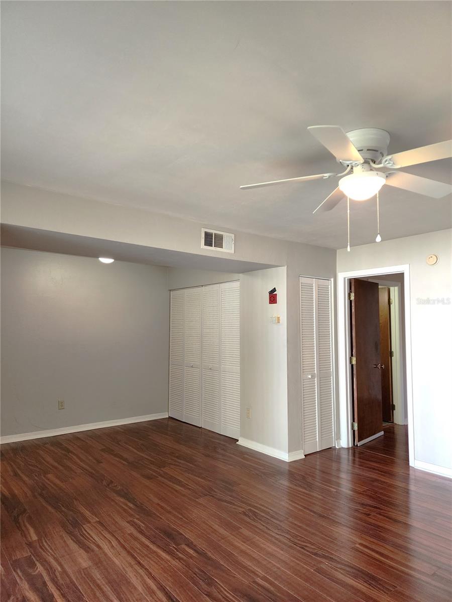 Image 3 of 20 For 2360 Archer Road Sw 205