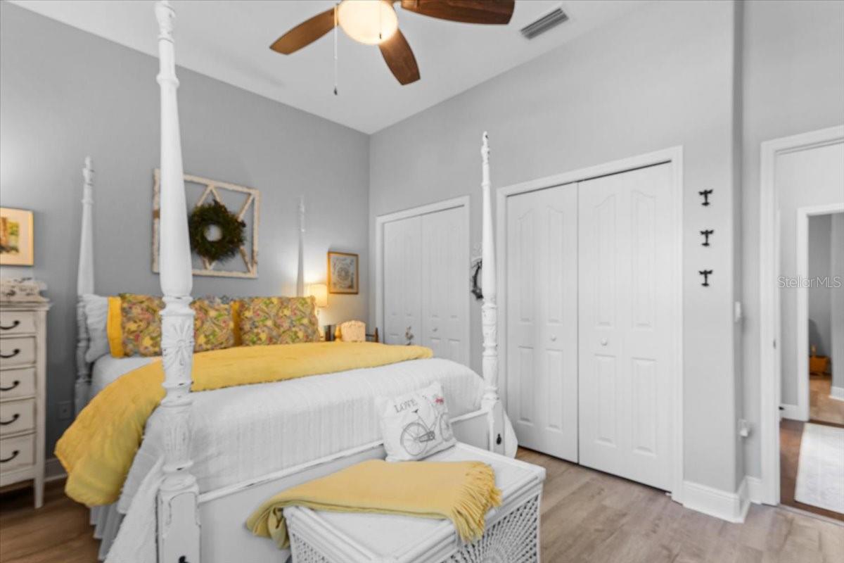 Image 16 of 66 For 11322 129th Terrace