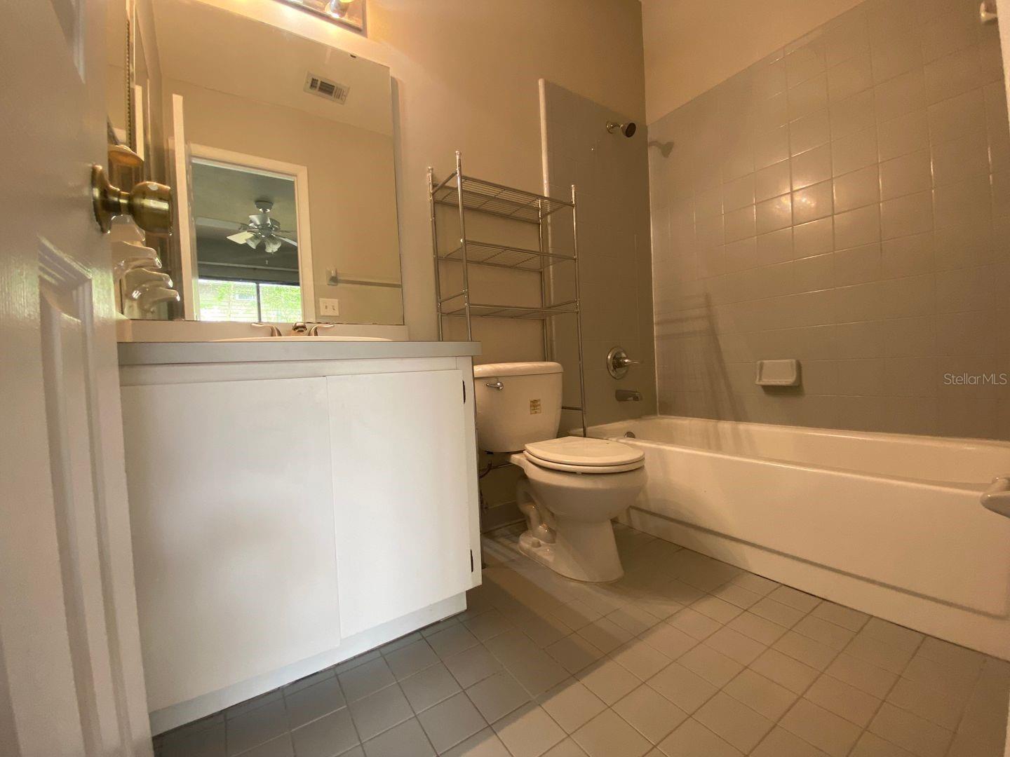 Image 8 of 12 For 2858 39th Avenue