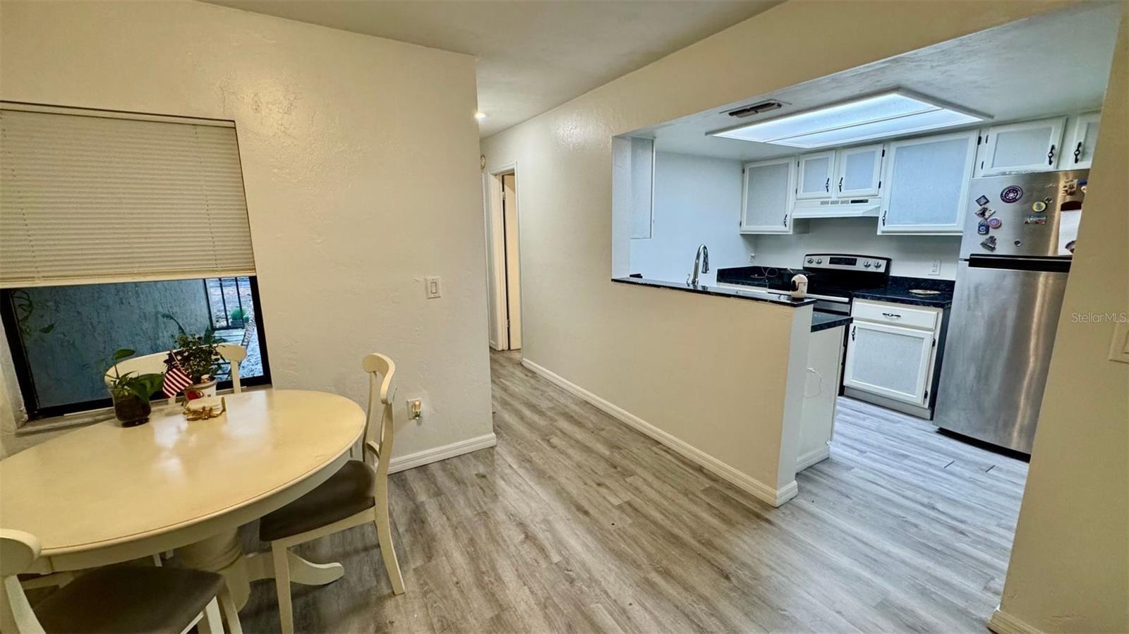 Image 4 of 14 For 7200 8th Avenue Q108