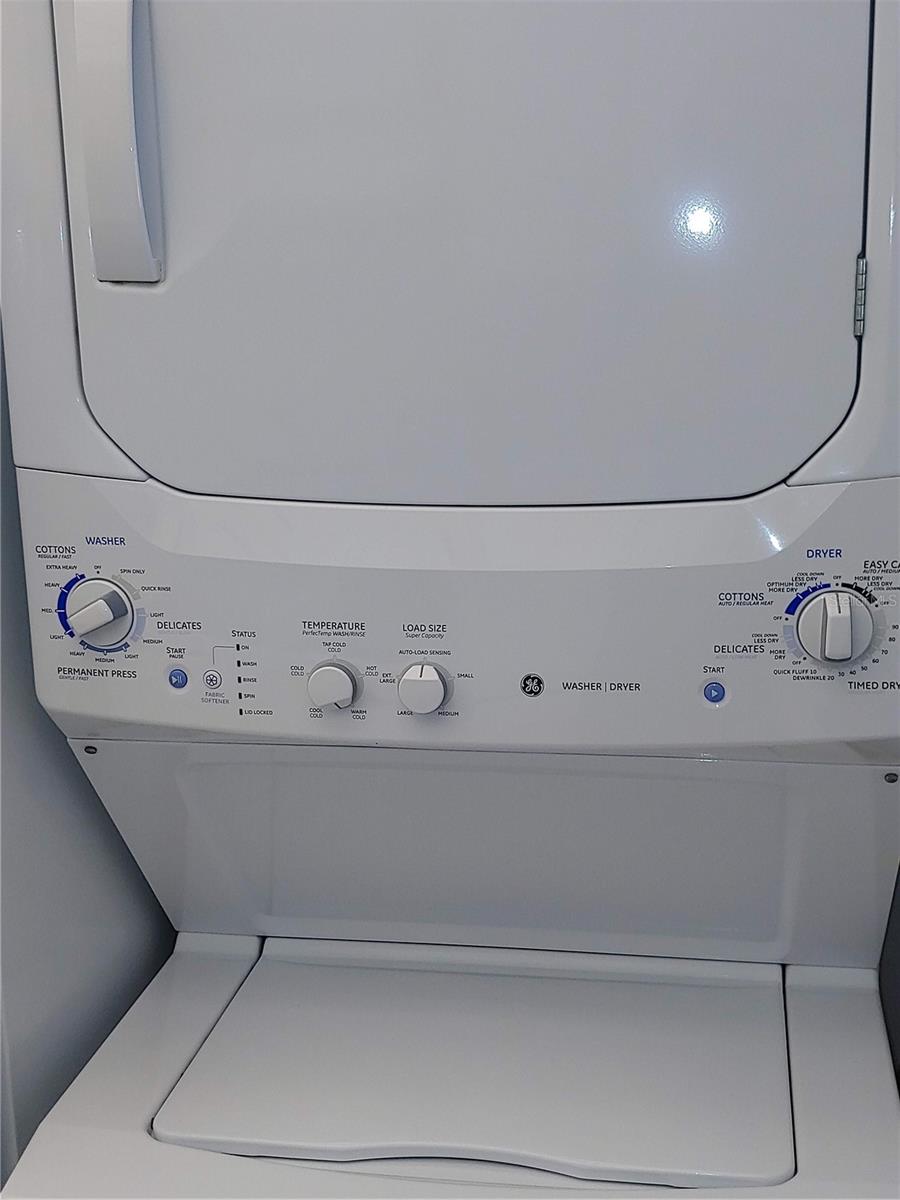 Image 31 of 50 For 89 Atlantic Avenue 204