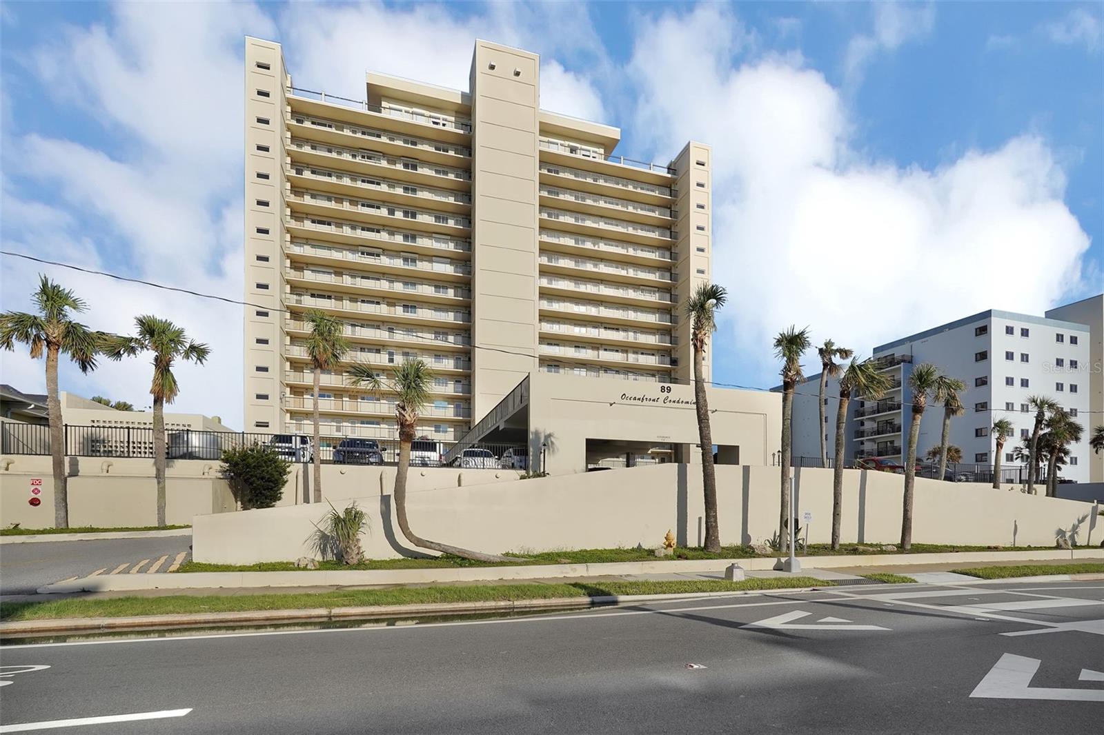 Image 44 of 50 For 89 Atlantic Avenue 204