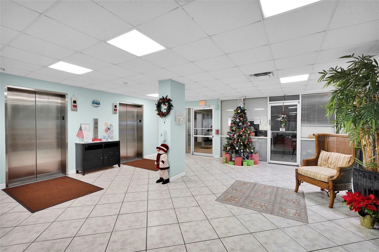 Image 47 of 50 For 89 Atlantic Avenue 204