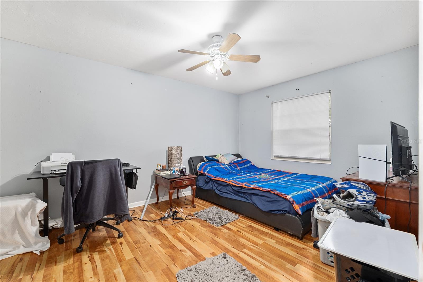 Image 20 of 35 For 1420 42nd Street B