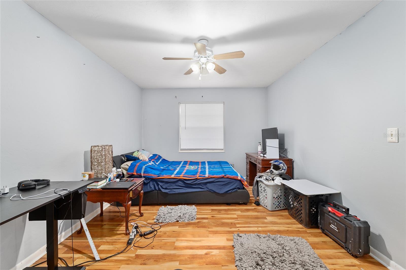 Image 21 of 35 For 1420 42nd Street B