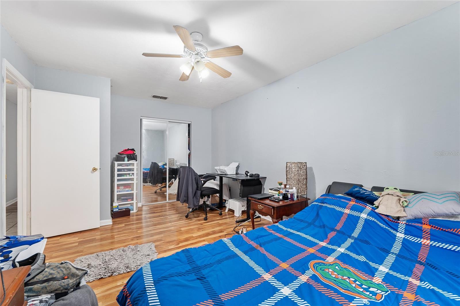 Image 22 of 35 For 1420 42nd Street B