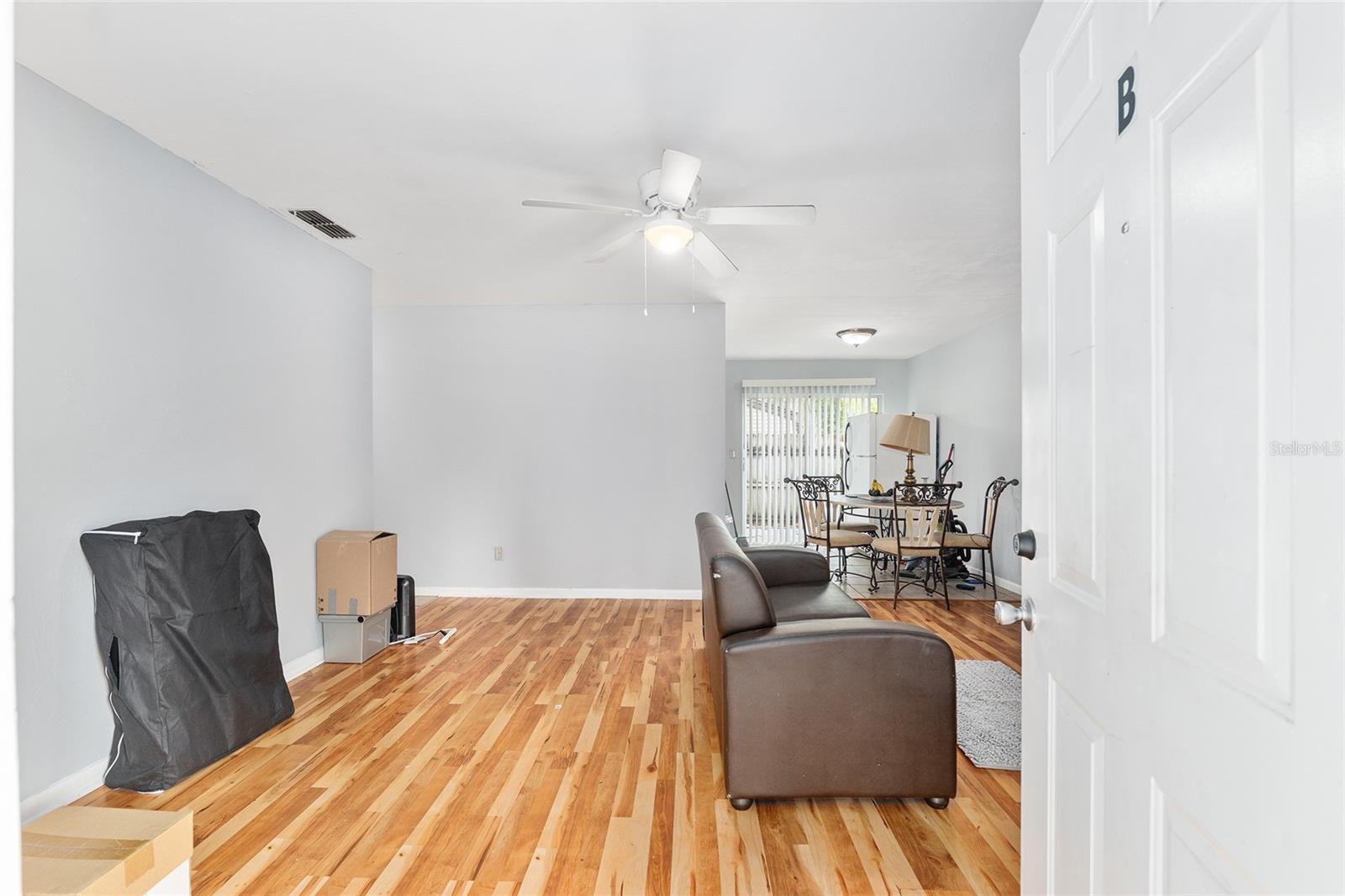 Image 6 of 35 For 1420 42nd Street B