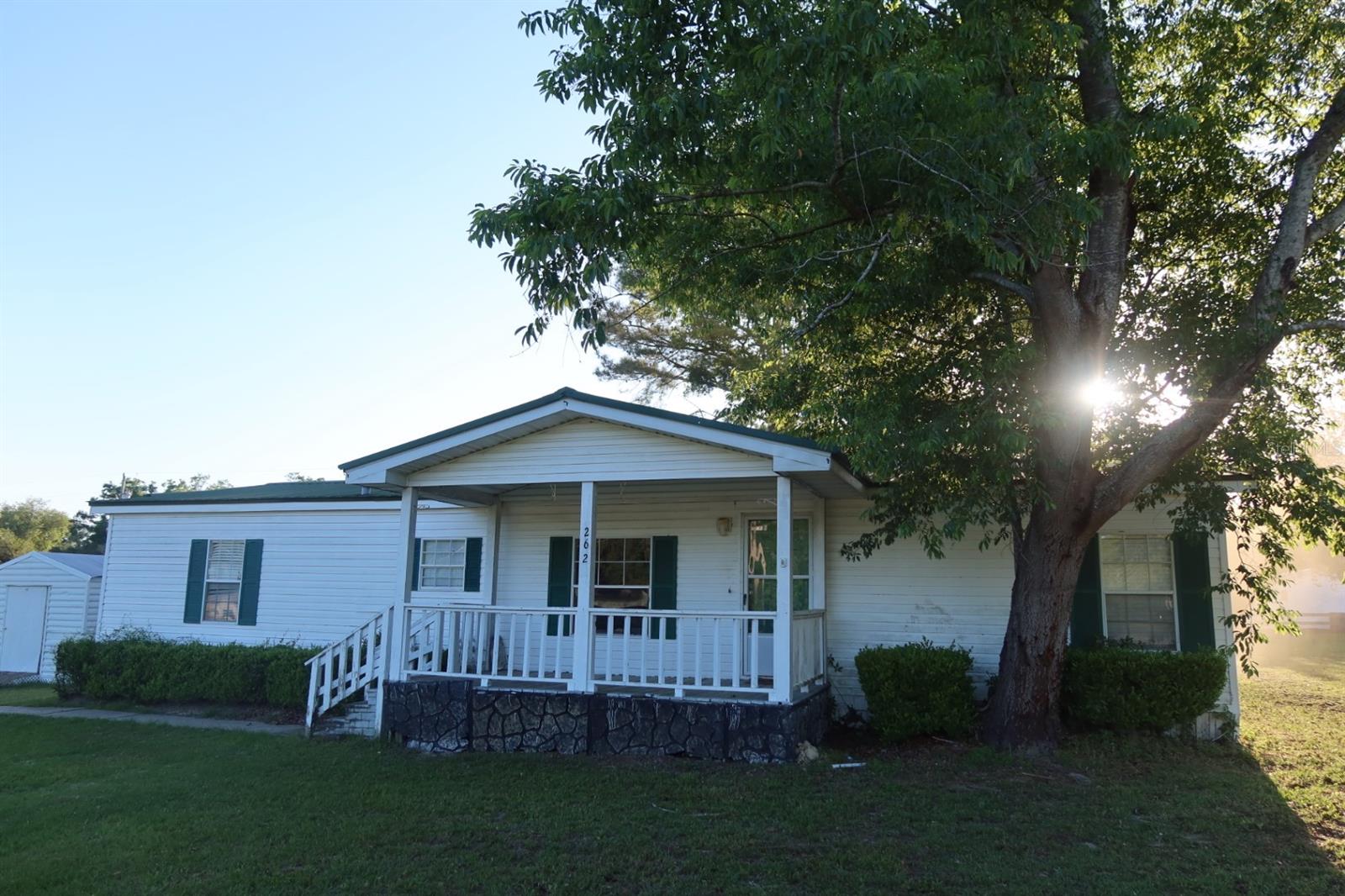 Image 2 of 37 For 262 Lynnwood Avenue