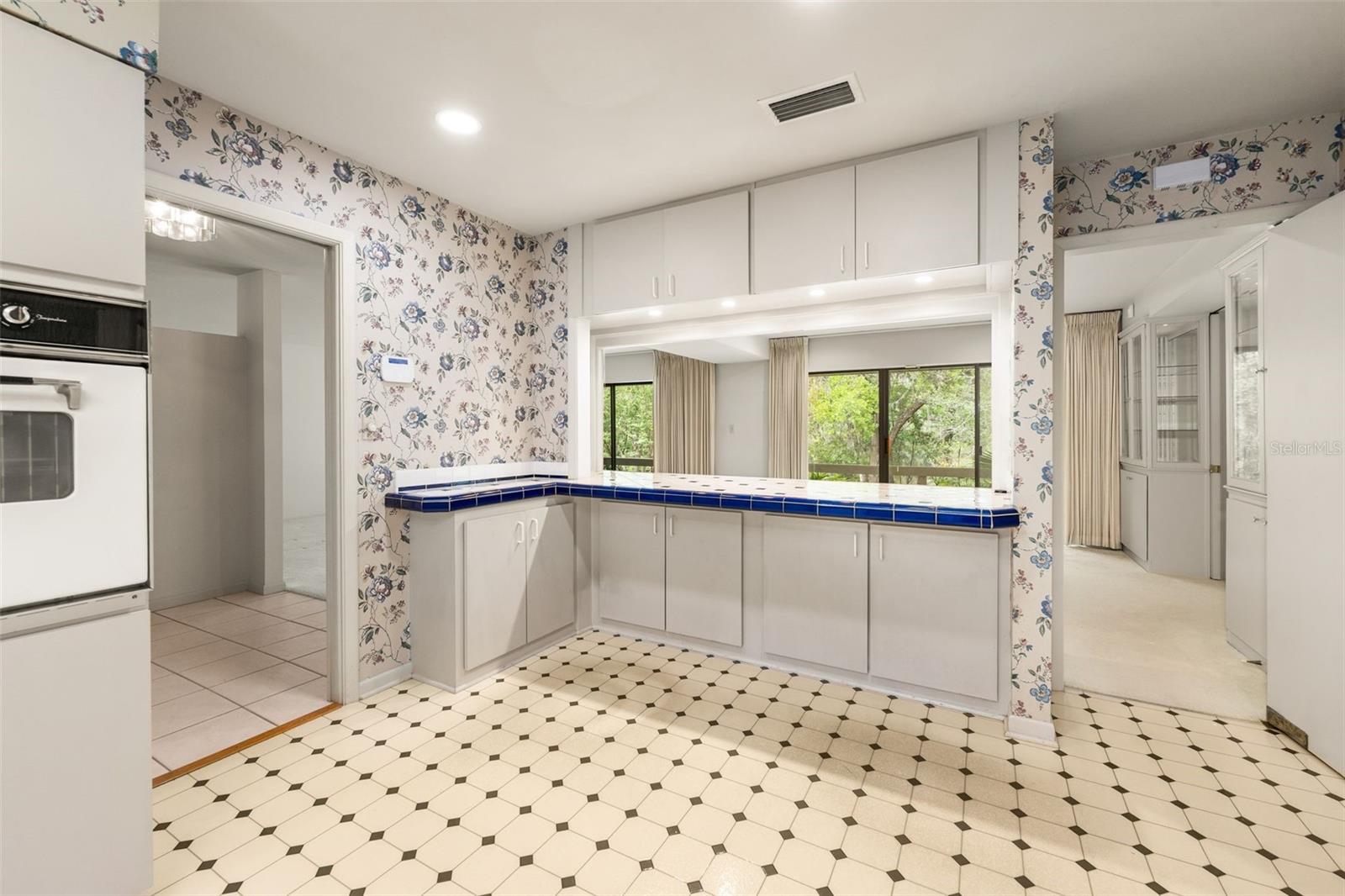 Image 21 of 50 For 630 26th Place