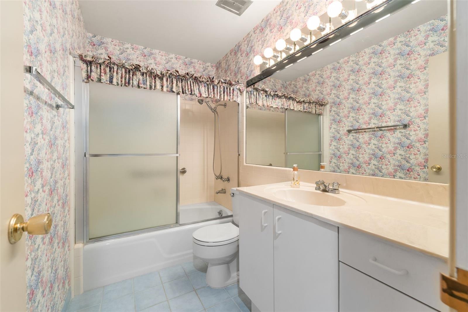 Image 27 of 50 For 630 26th Place