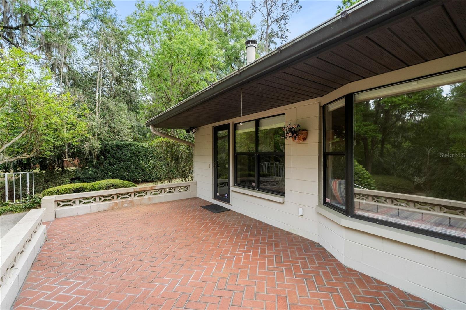 Image 32 of 50 For 630 26th Place