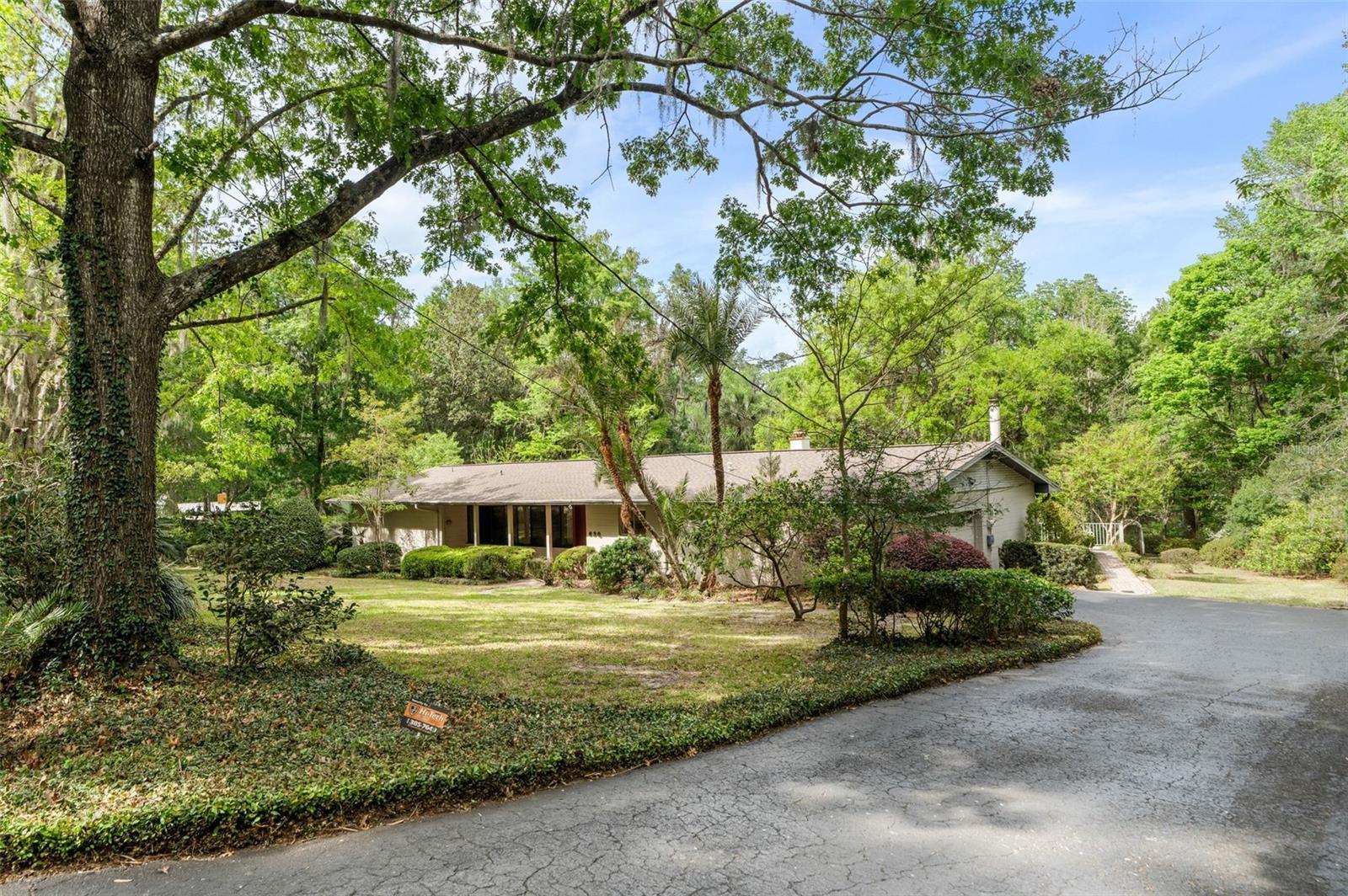 Image 37 of 50 For 630 26th Place