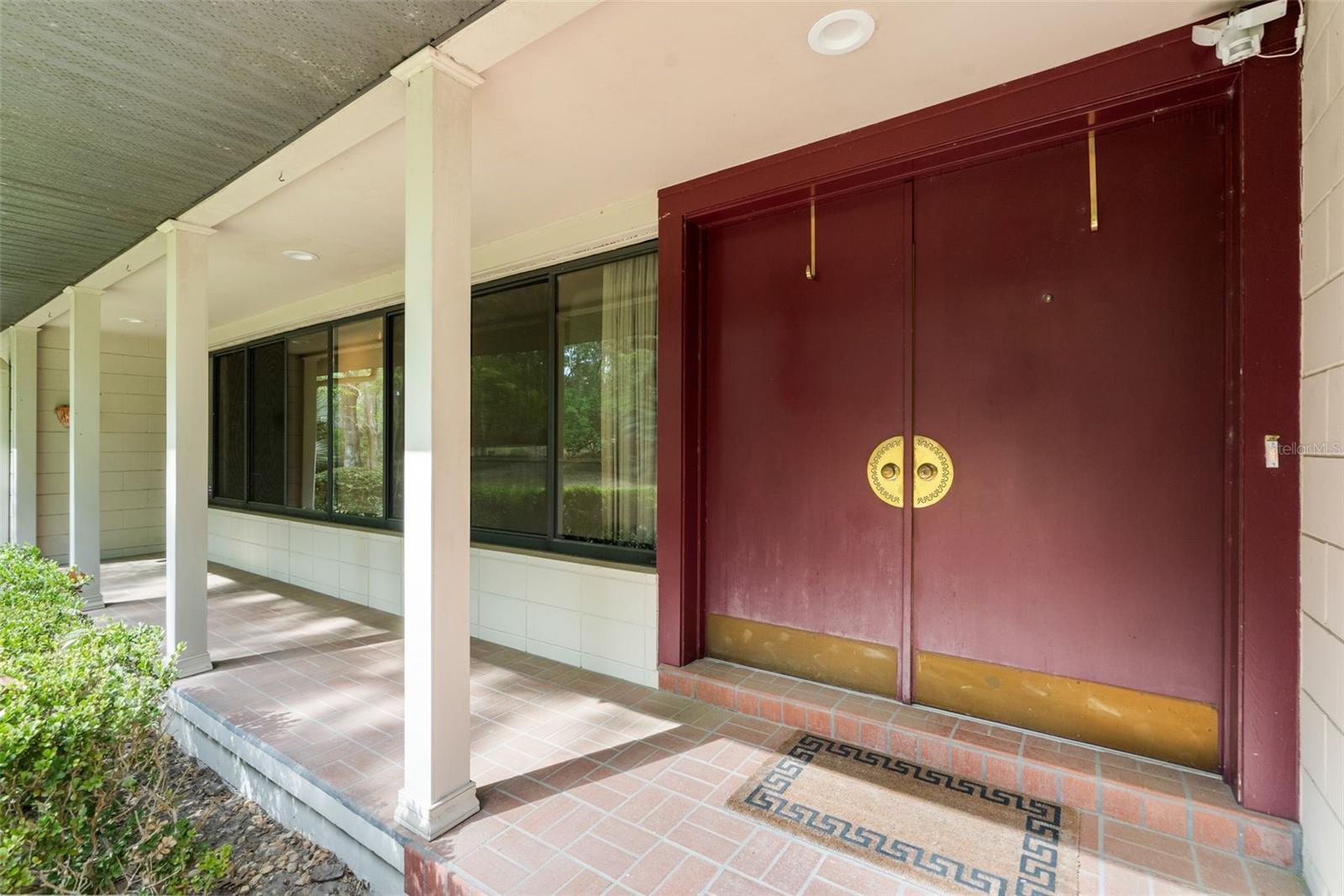 Image 5 of 50 For 630 26th Place