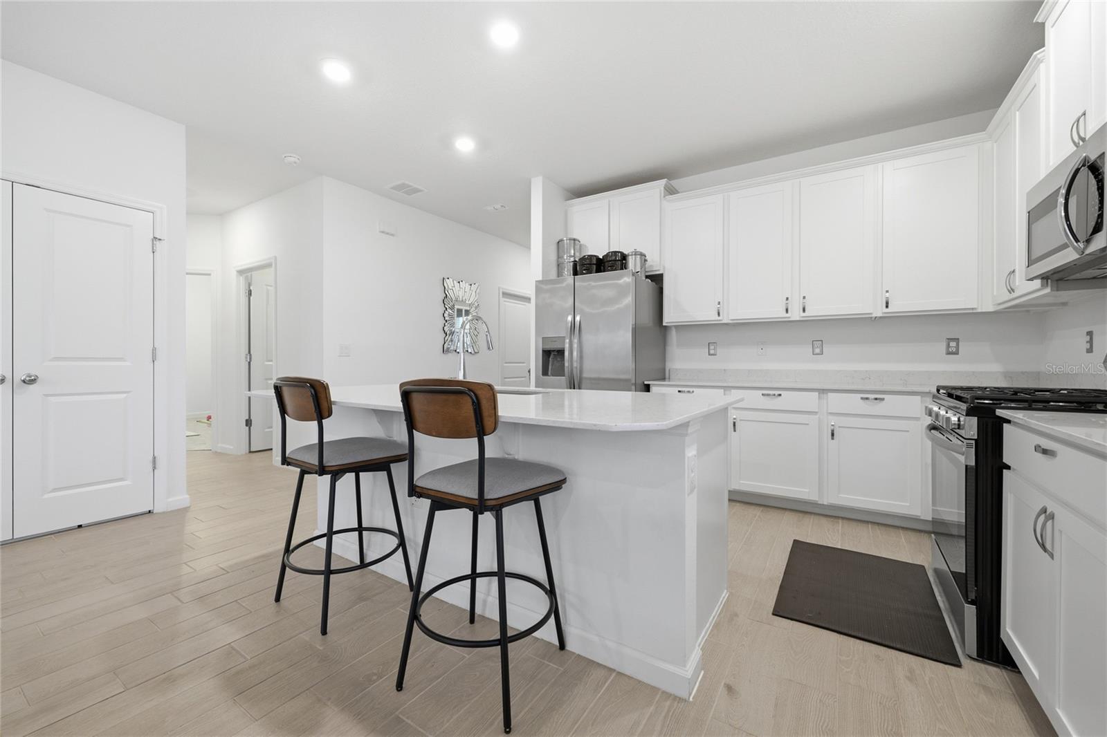 Image 10 of 33 For 511 4th Terrace