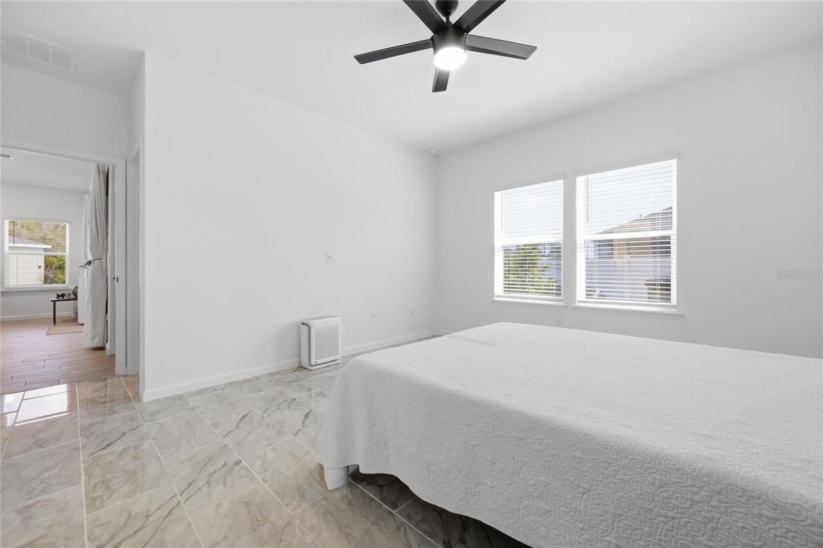 Image 19 of 33 For 511 4th Terrace