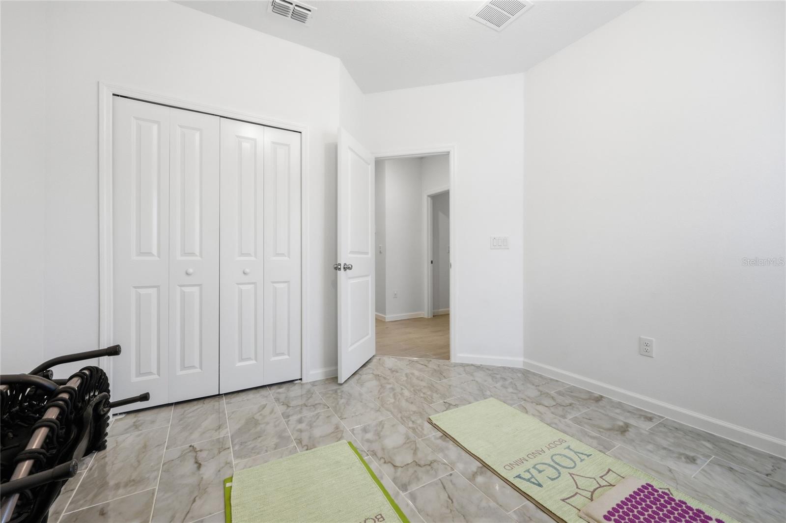 Image 27 of 33 For 511 4th Terrace