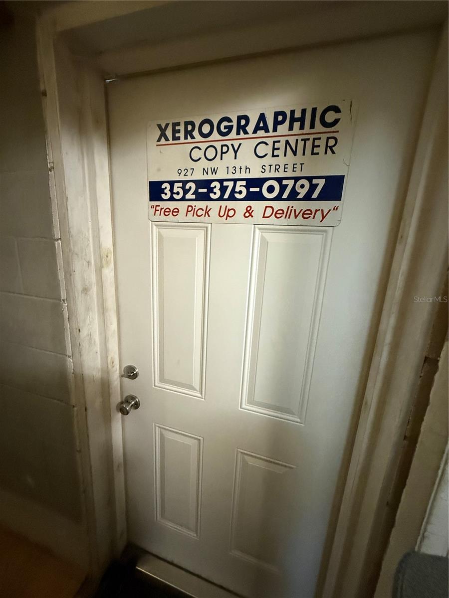 Image 24 of 26 For 927 13th Street