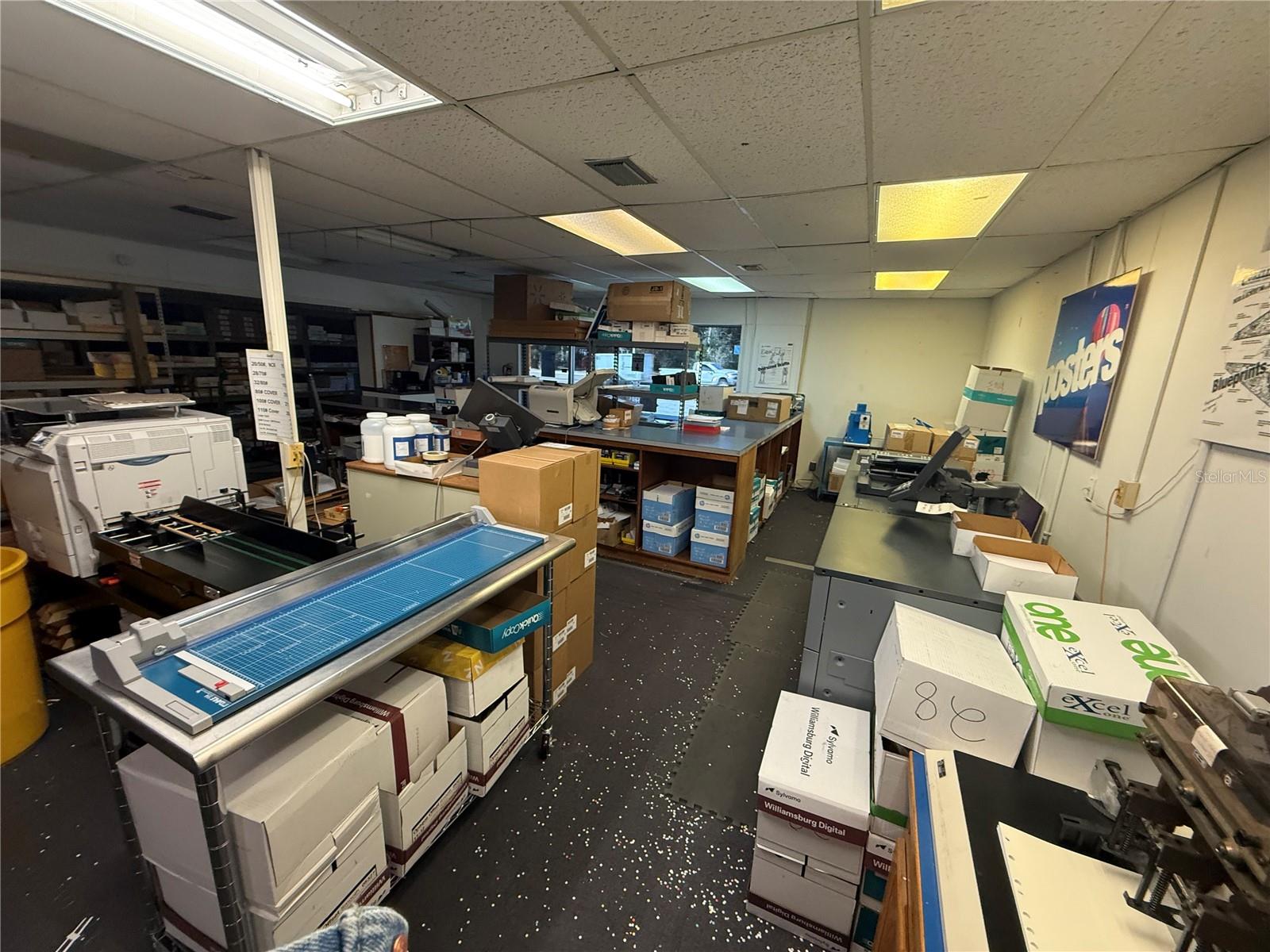 Image 5 of 26 For 927 13th Street