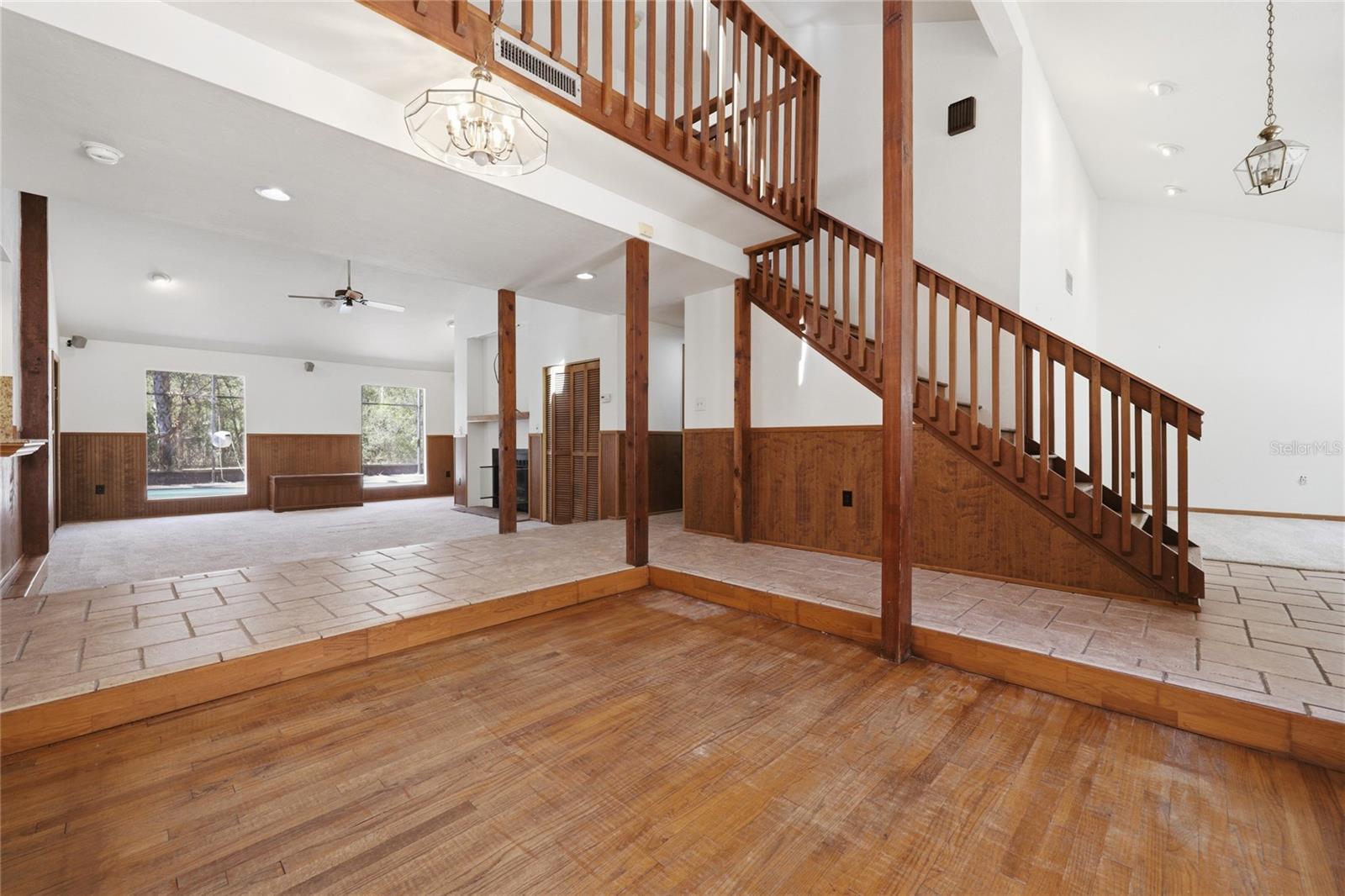 Image 19 of 73 For 11922 16th Street