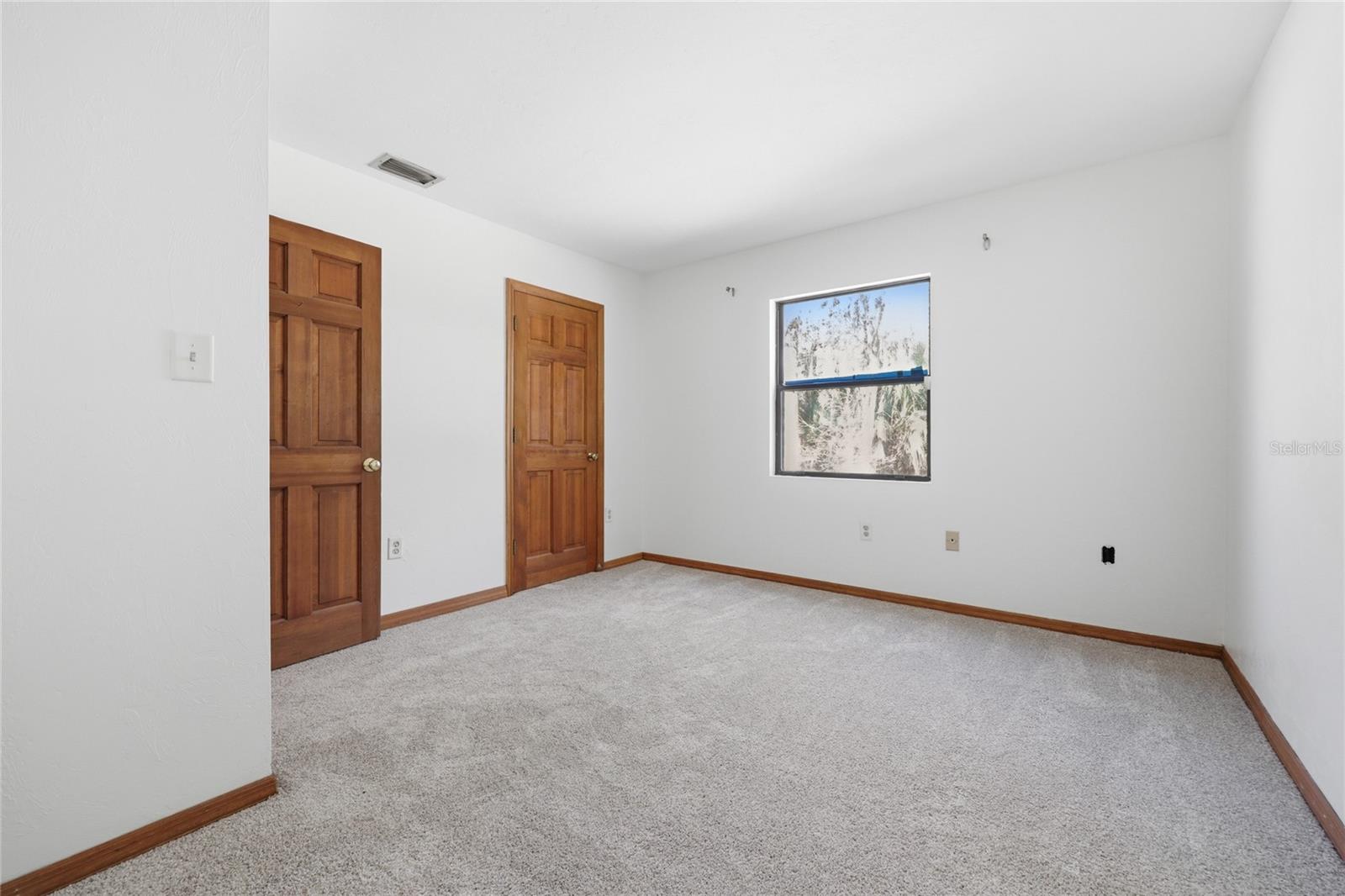 Image 28 of 73 For 11922 16th Street