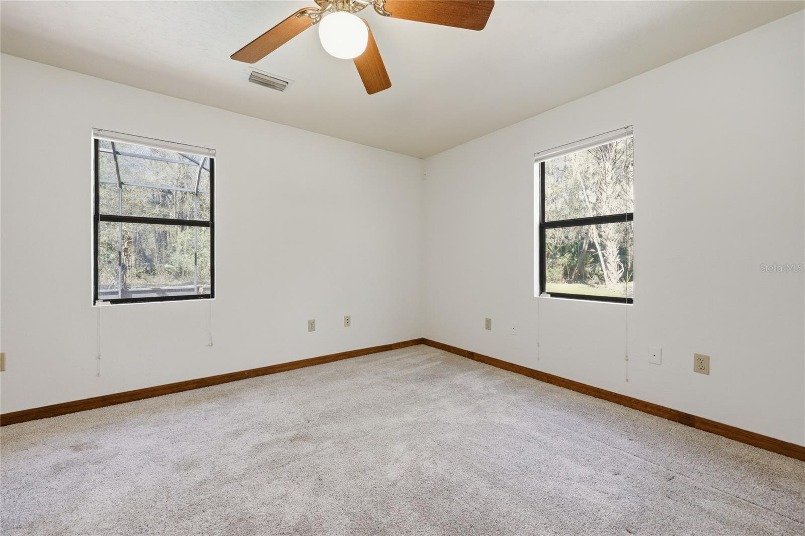 Image 33 of 73 For 11922 16th Street